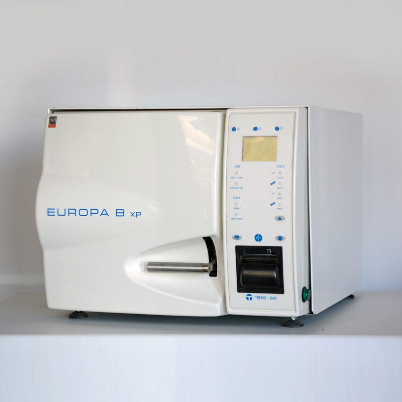 Autoclave Tecnogaz Europa B | Le Officine Del Dentale - Shop